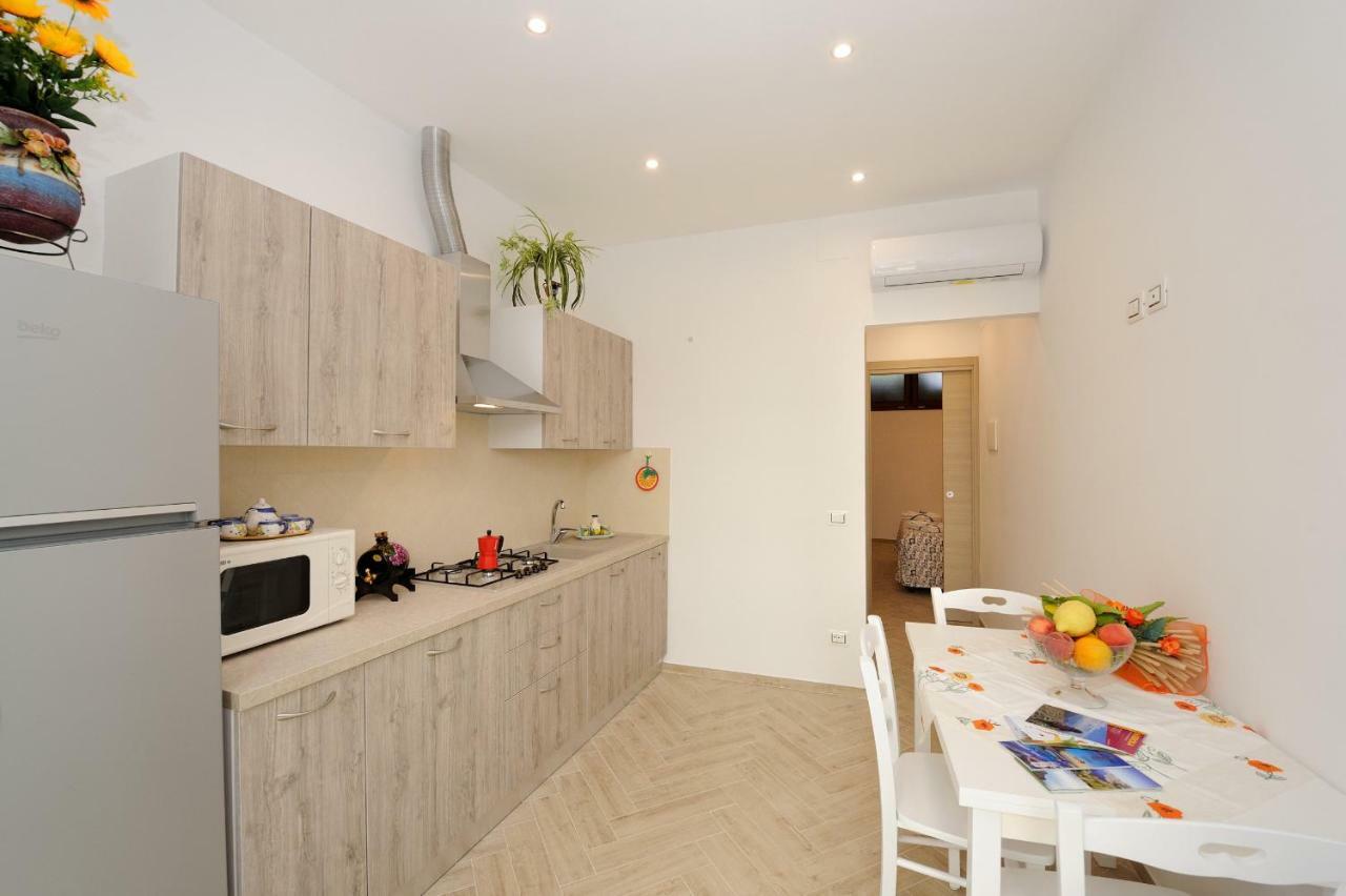 Mon Reve Apartment อาเจโรลา ภายนอก รูปภาพ